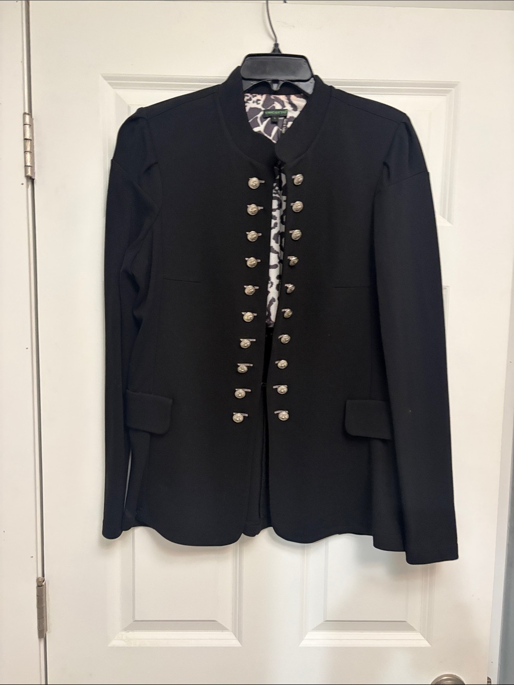 Tricotto Black Military-Style Buttoned Blazer
